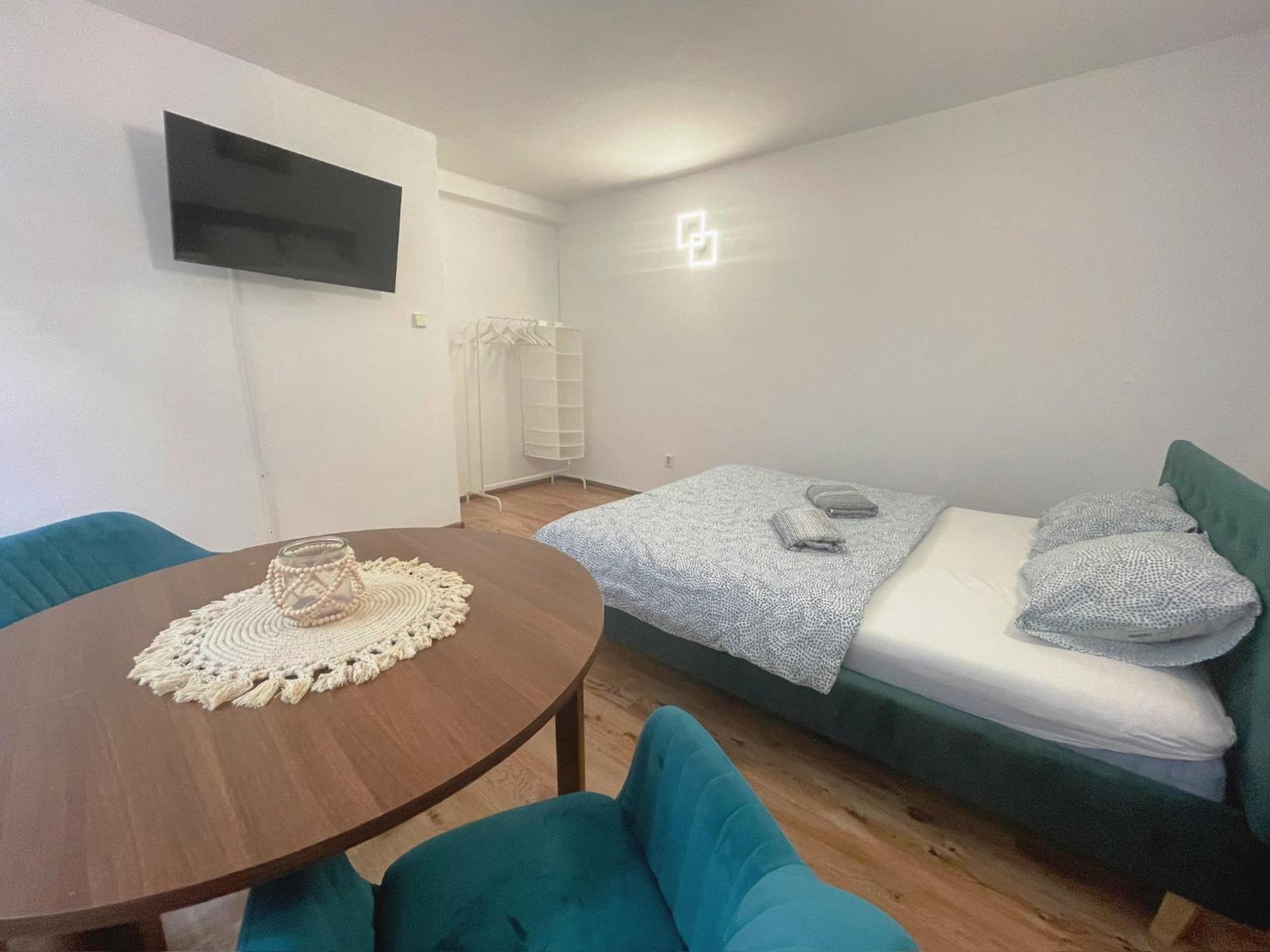 Central Apartment New Studio Košice Exteriör bild